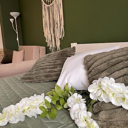 Apartament Na Starowce Boho Pština Exteriér fotografie