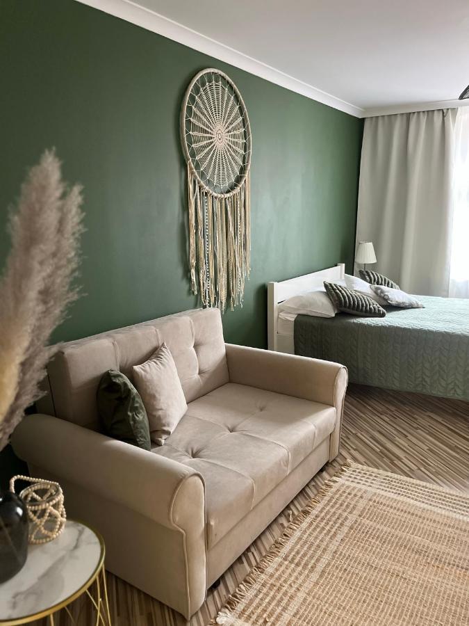 Apartament Na Starowce Boho Pština Exteriér fotografie
